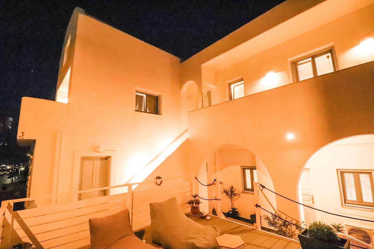 เอลกาซาวิลลา Villa ฟิรา ภายนอก รูปภาพ